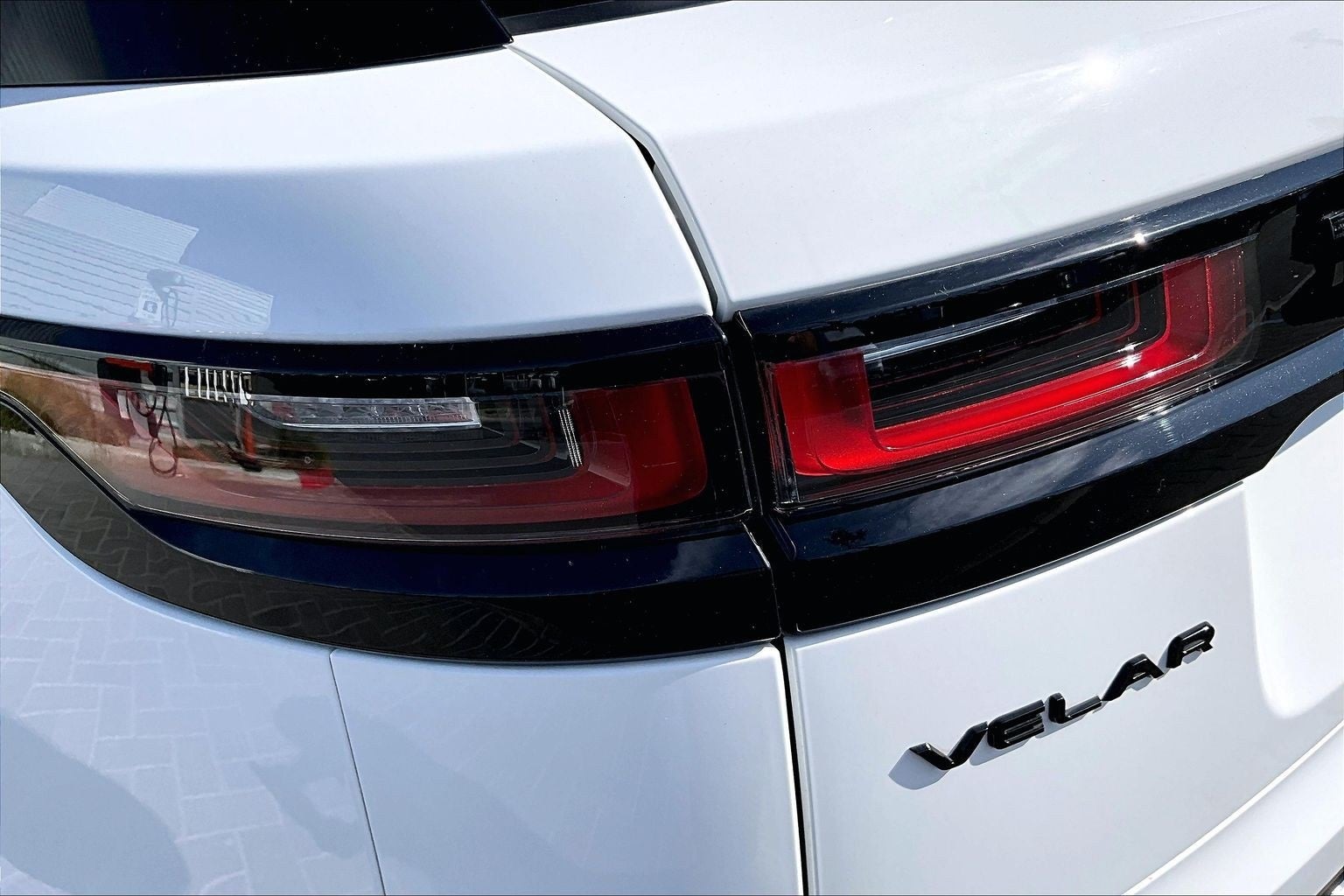 2022 Land Rover Range Rover Velar P250 R-Dynamic S