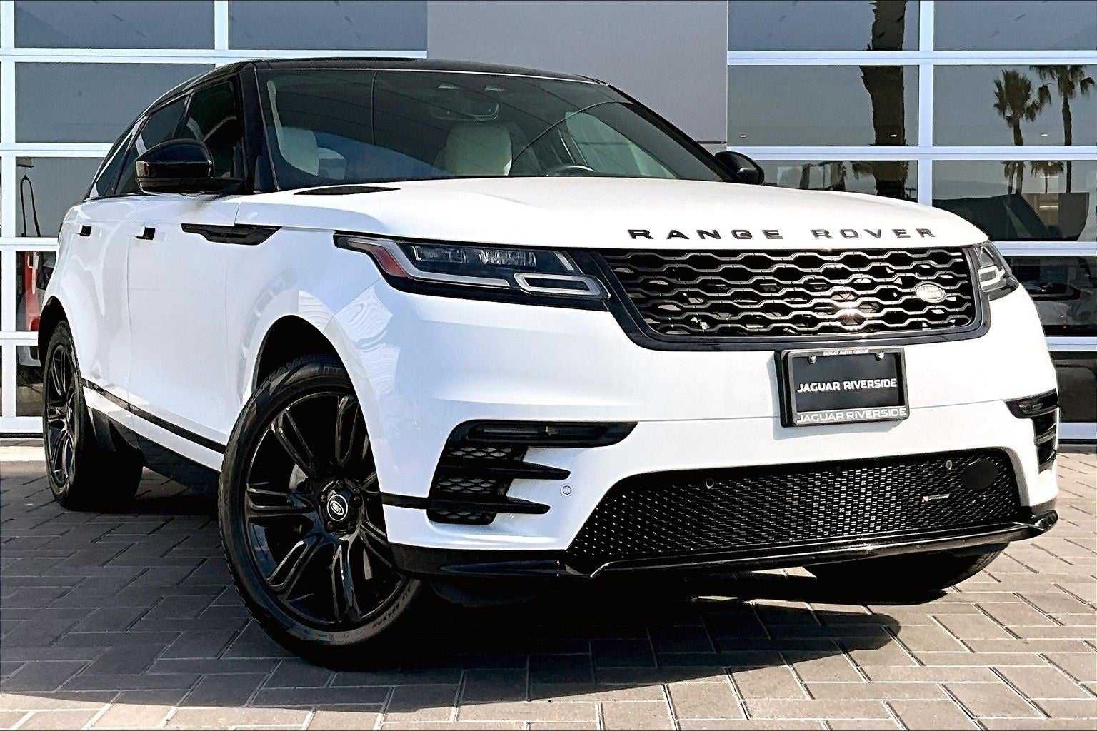 2022 Land Rover Range Rover Velar P250 R-Dynamic S