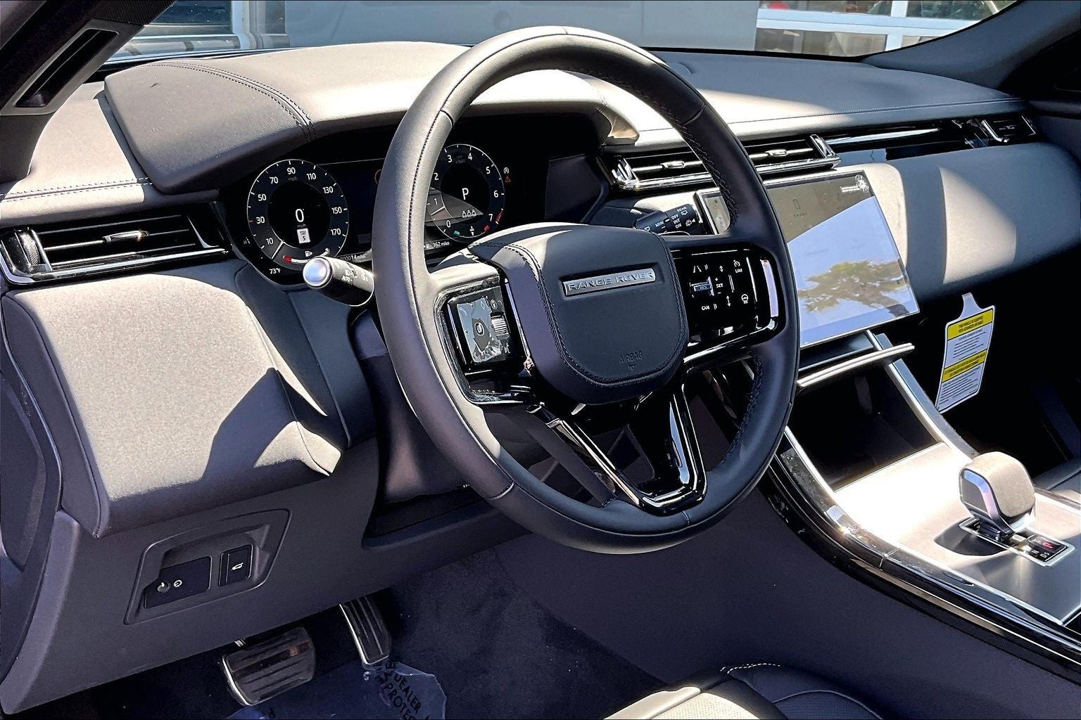 2026 Land Rover Range Rover Velar Belgravia Edition