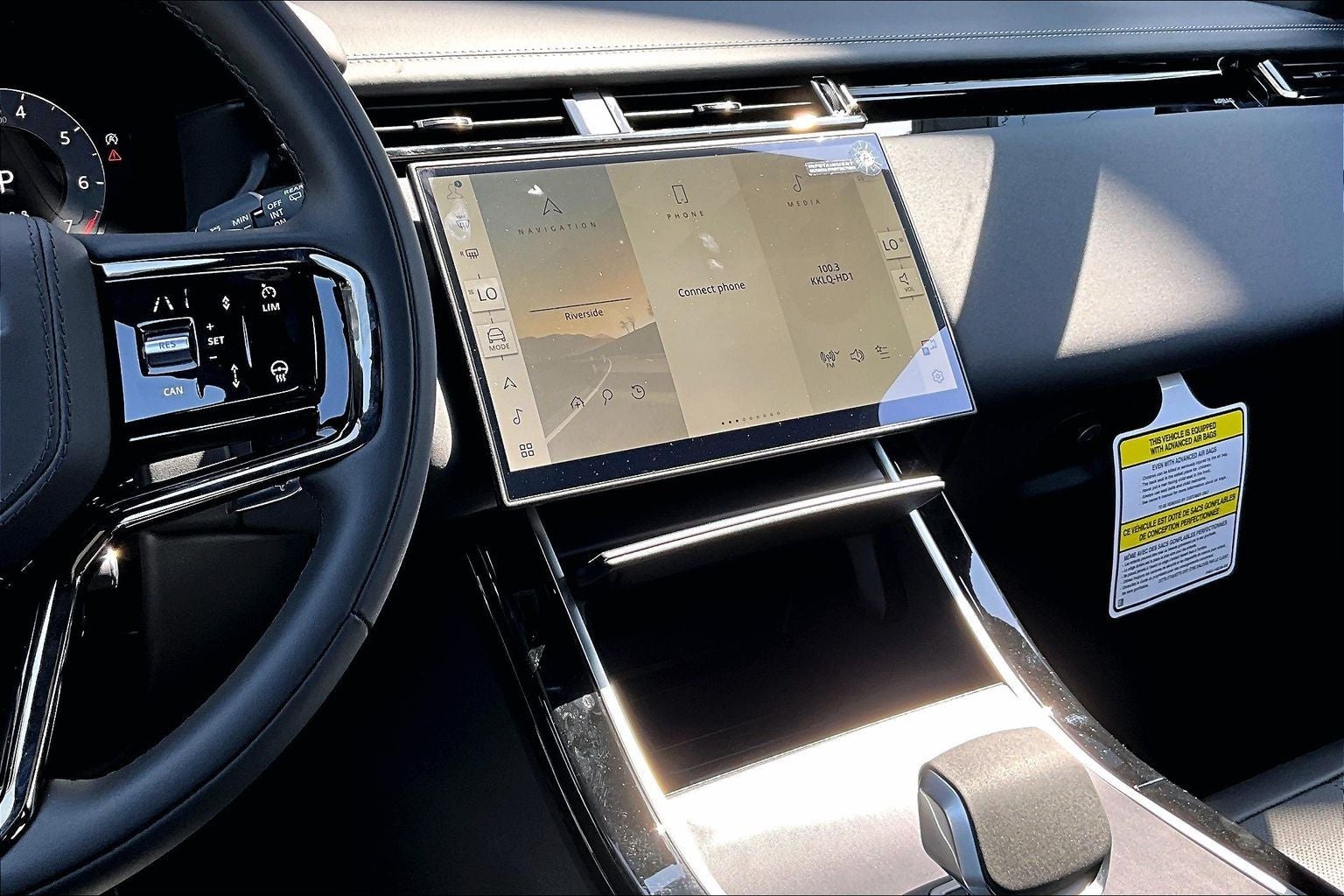 2026 Land Rover Range Rover Velar Belgravia Edition