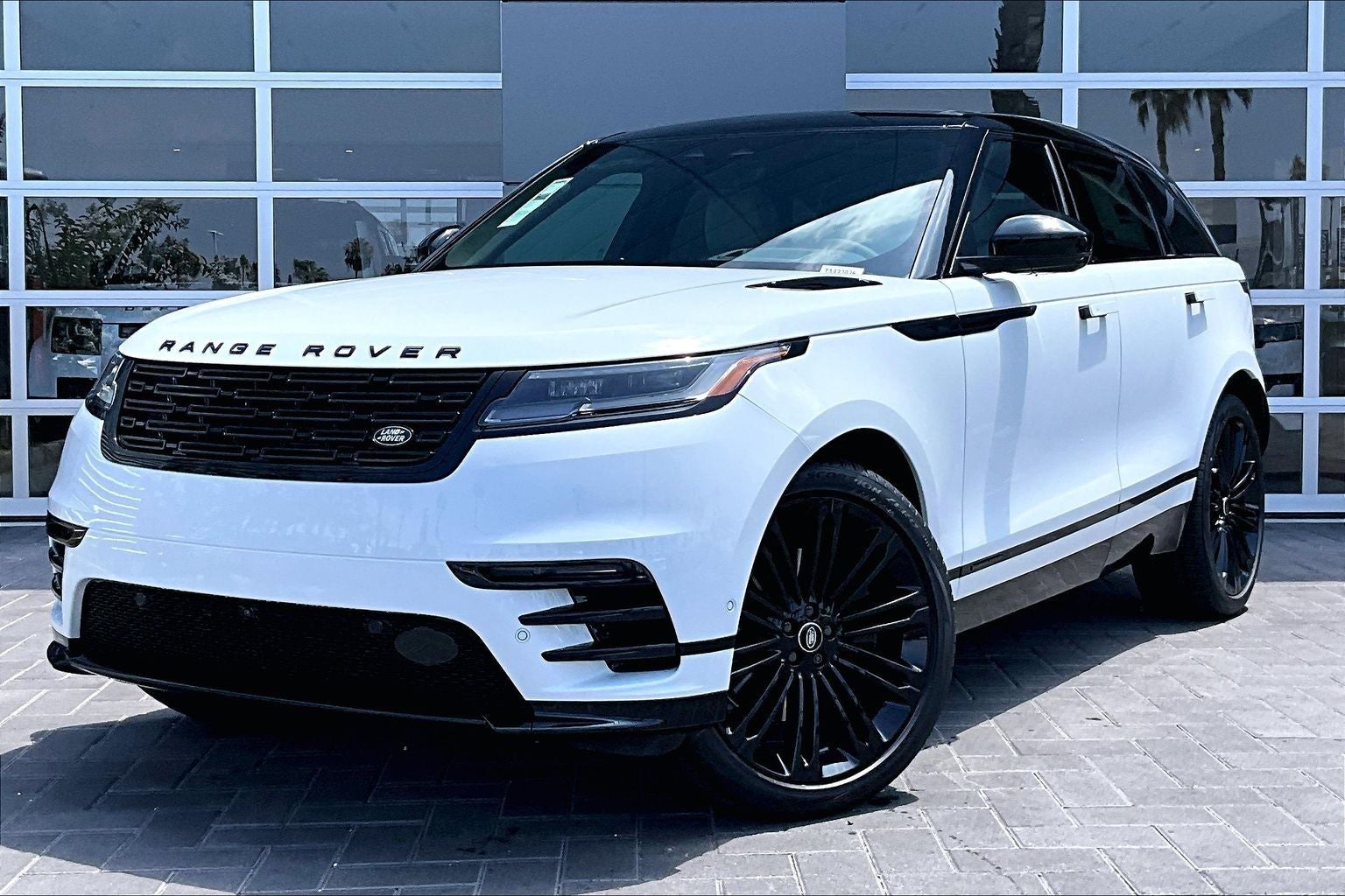 2026 Land Rover Range Rover Velar Belgravia Edition