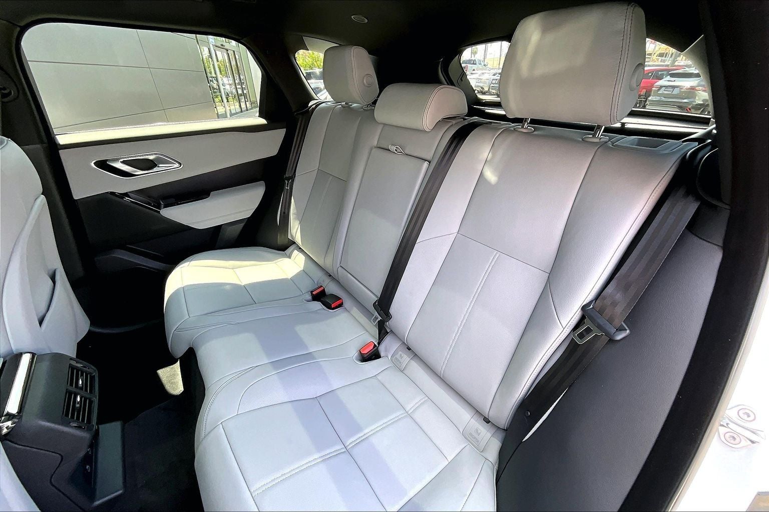 2026 Land Rover Range Rover Velar Belgravia Edition