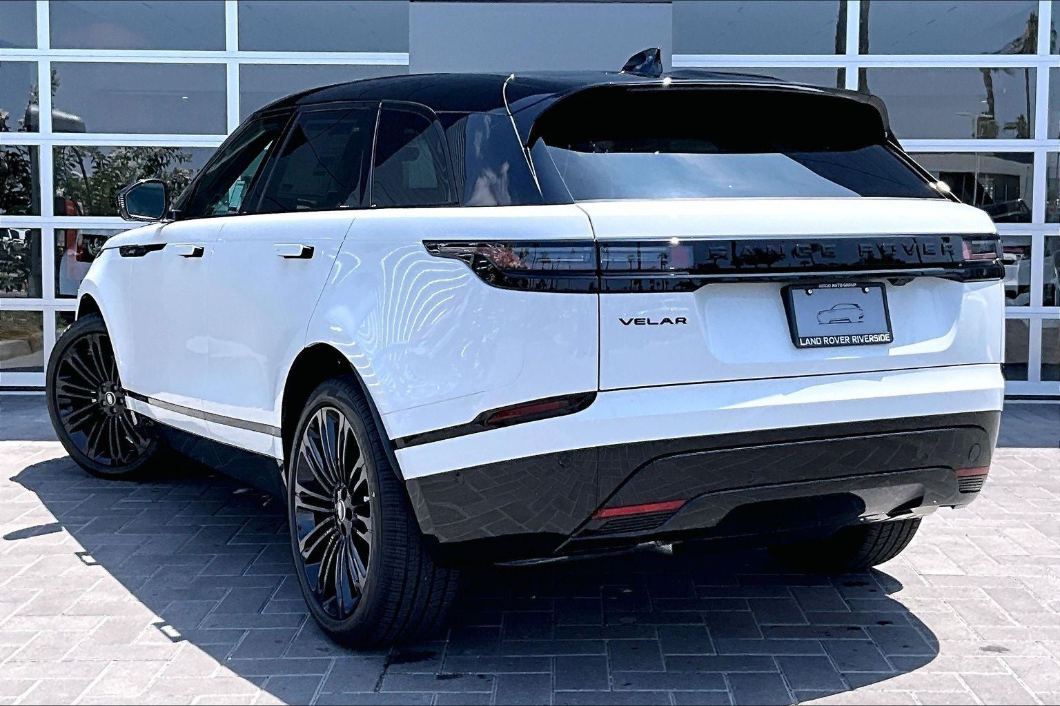 2026 Land Rover Range Rover Velar Belgravia Edition