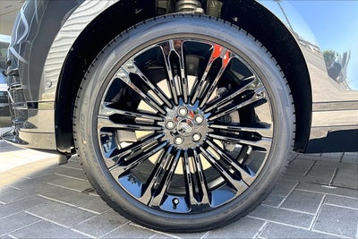 2026 Land Rover Range Rover Velar Belgravia Edition