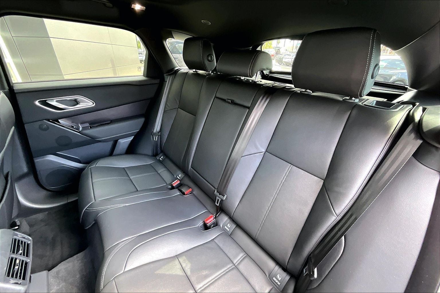 2026 Land Rover Range Rover Velar Belgravia Edition