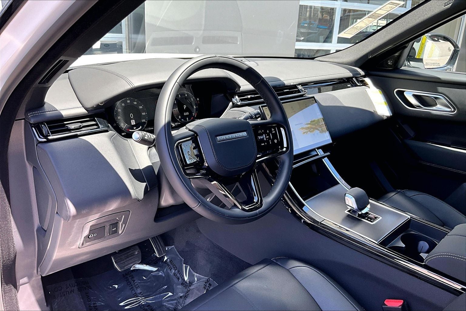 2026 Land Rover Range Rover Velar Belgravia Edition