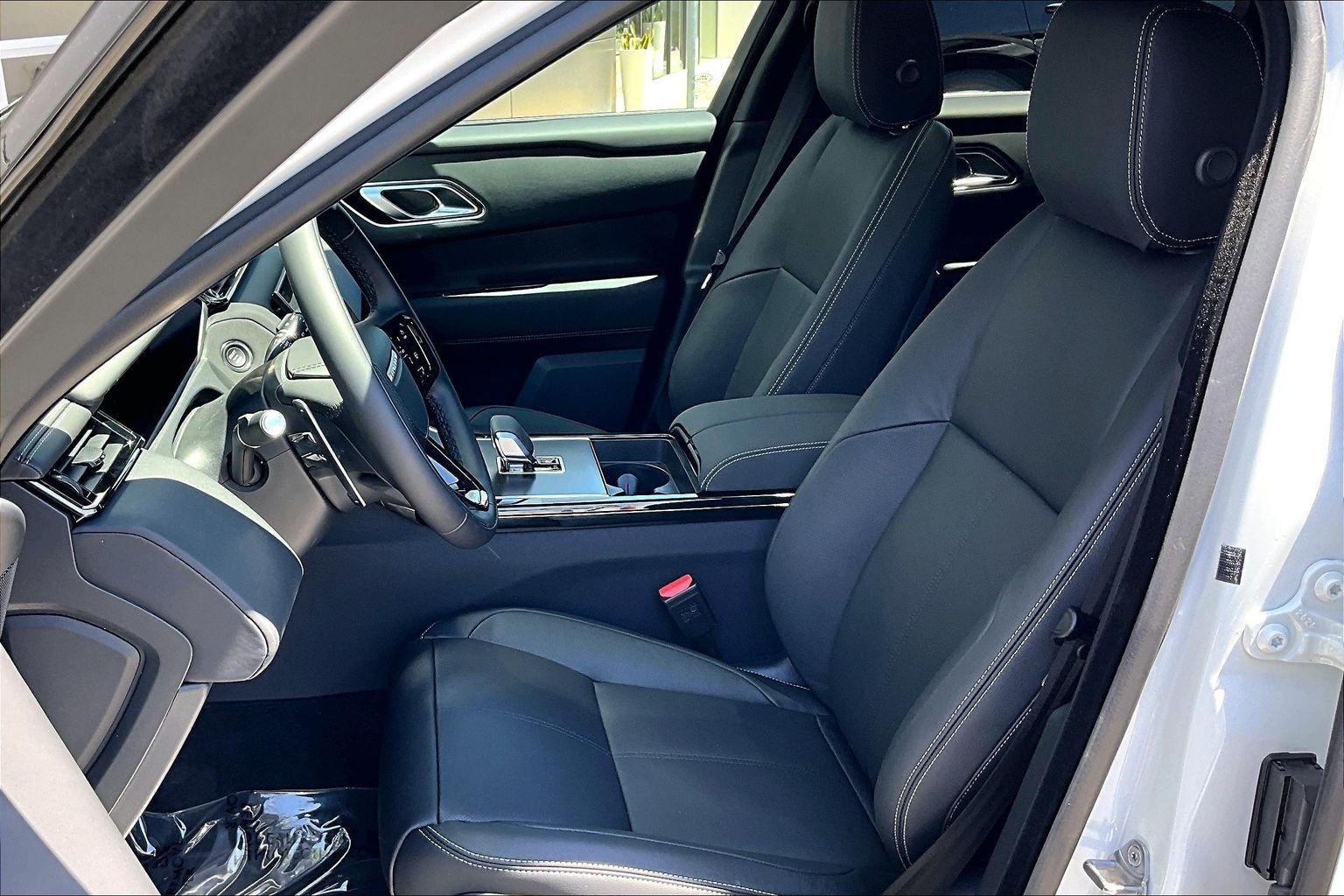 2026 Land Rover Range Rover Velar Belgravia Edition