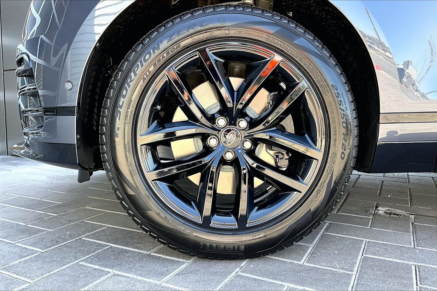 2026 Land Rover Range Rover Velar P250 Base