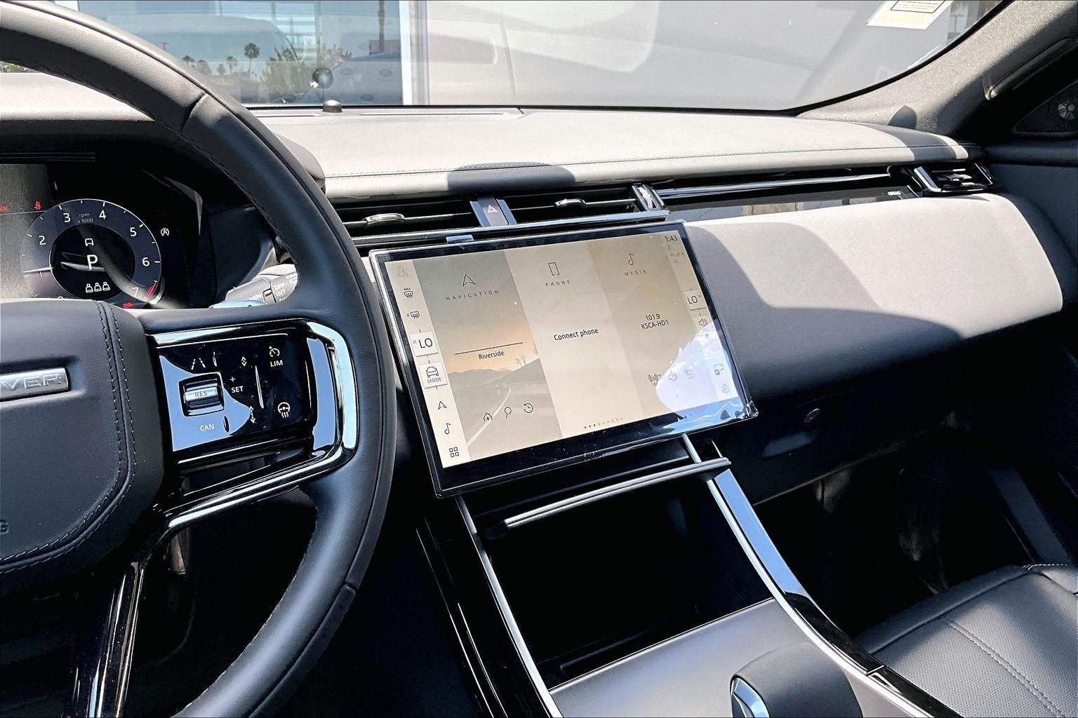 2026 Land Rover Range Rover Velar Belgravia Edition