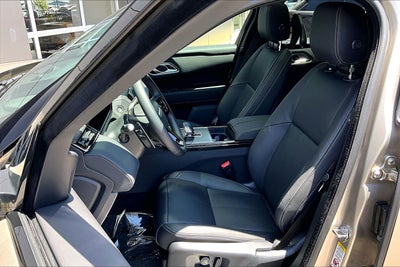 2026 Land Rover Range Rover Velar Belgravia Edition