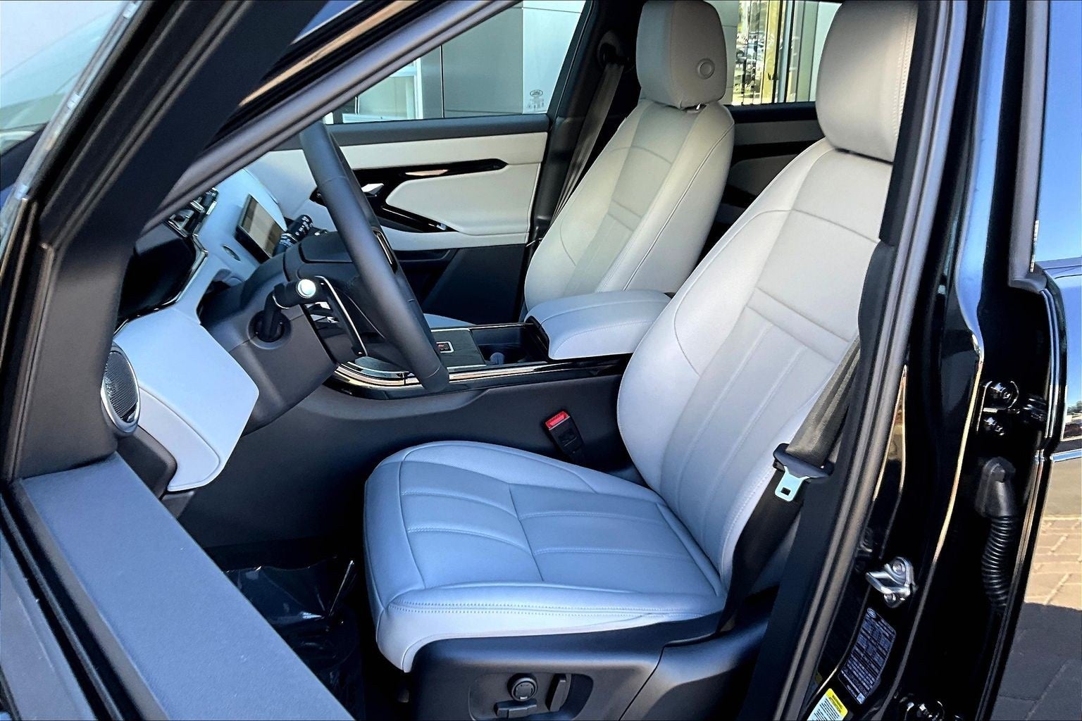 2026 Land Rover Range Rover Evoque S