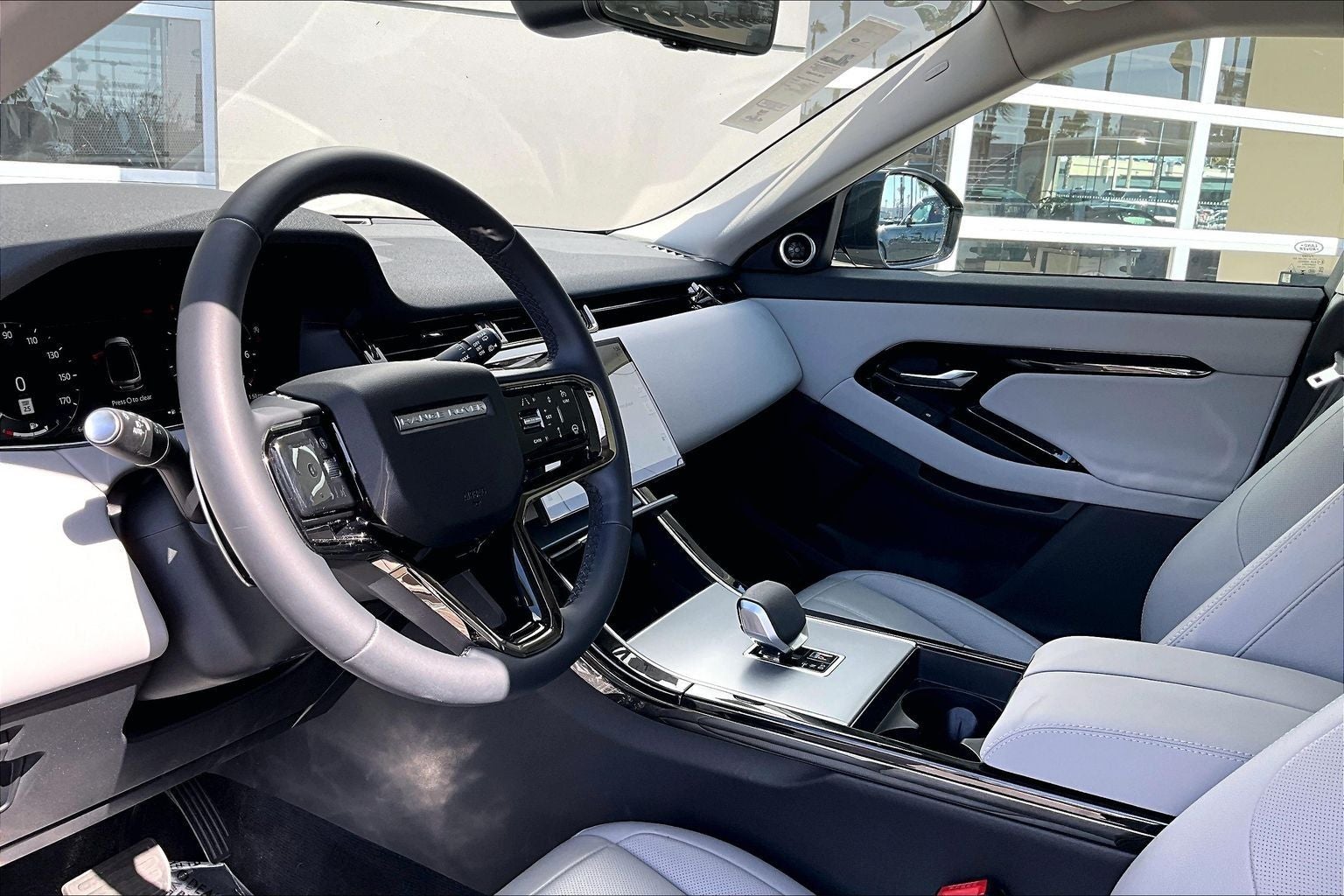 2025 Land Rover Range Rover Evoque S