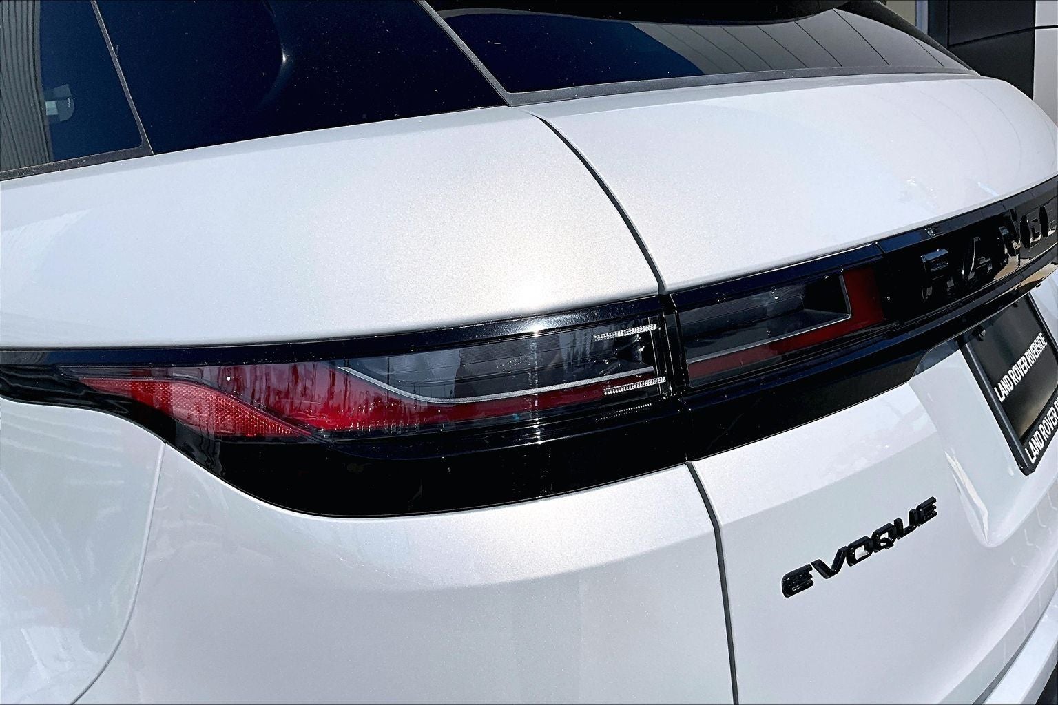 2025 Land Rover Range Rover Evoque S