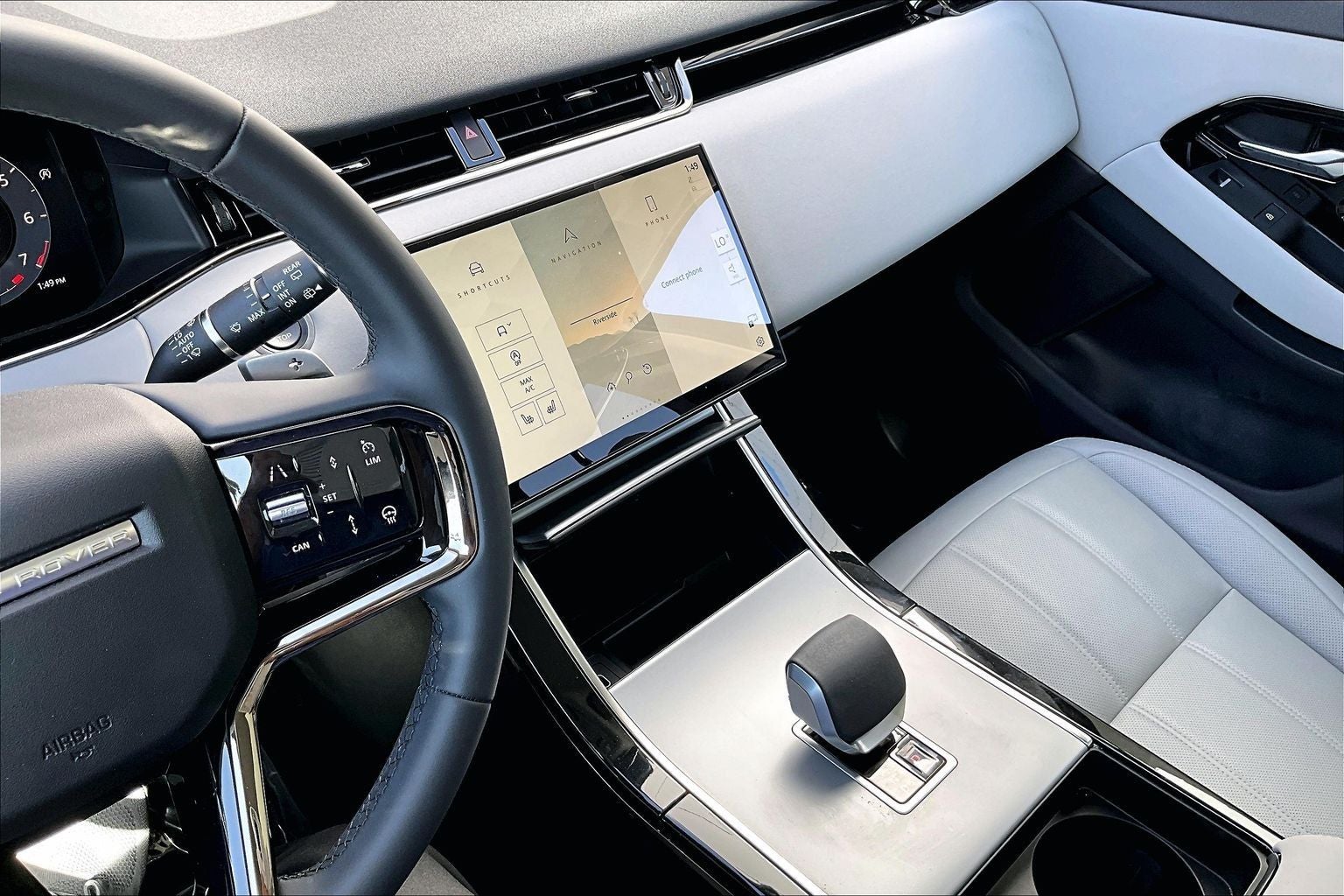 2025 Land Rover Range Rover Evoque S