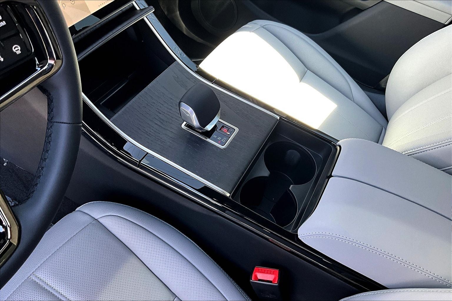 2026 Land Rover Range Rover Evoque S