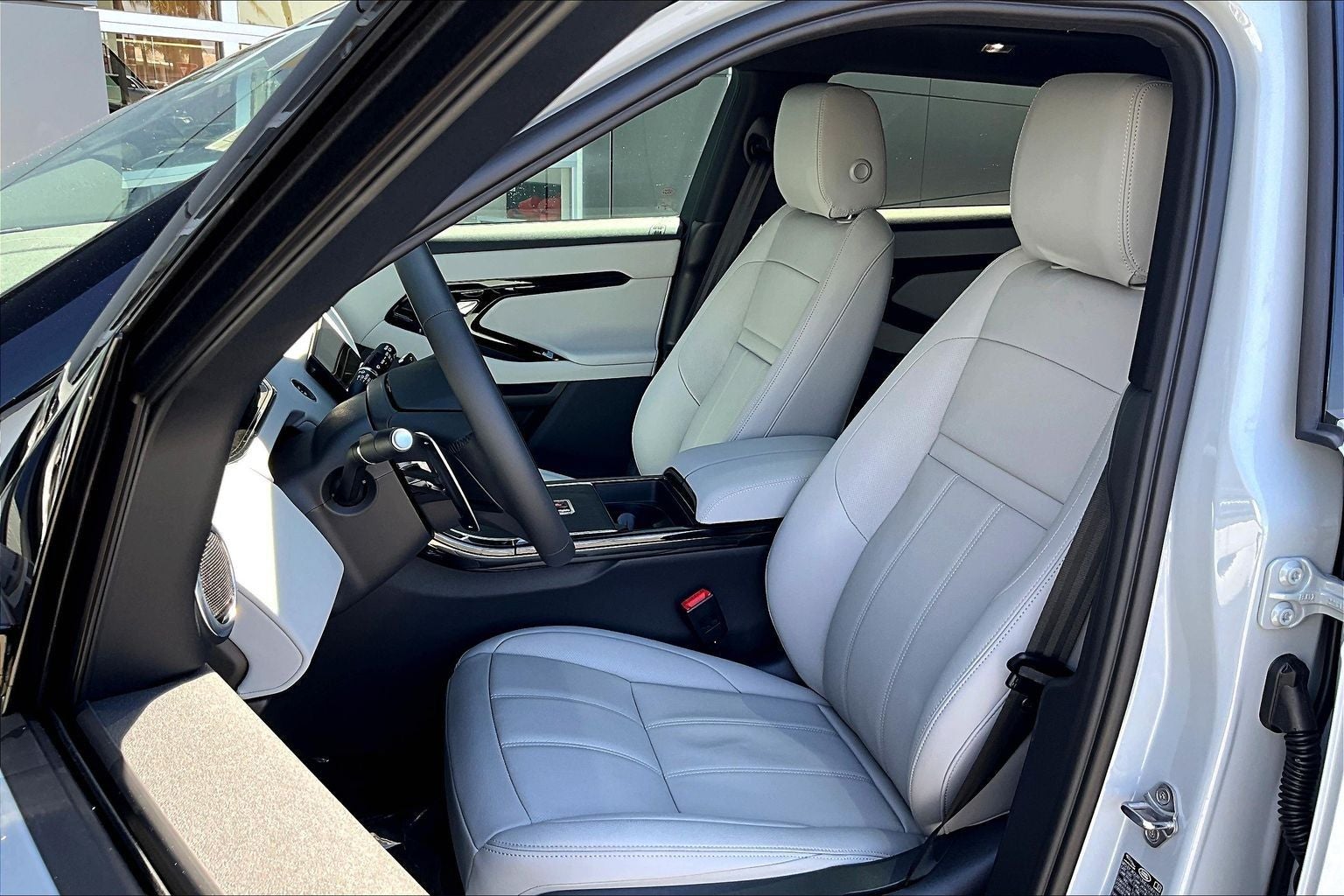2026 Land Rover Range Rover Evoque S