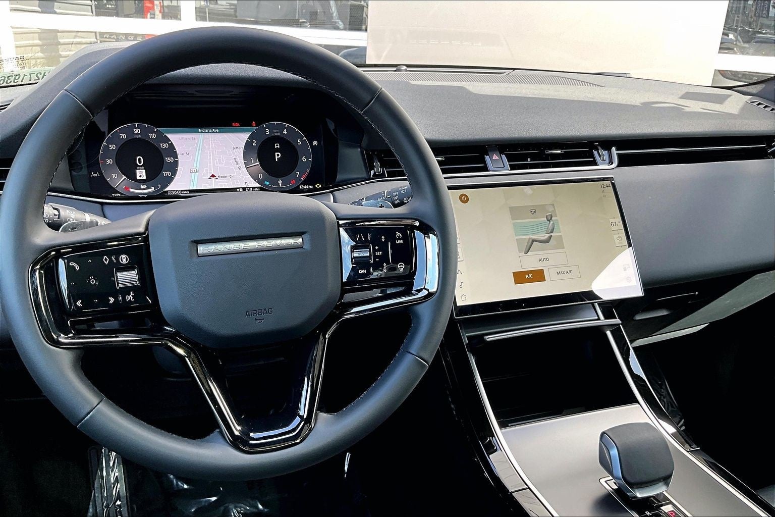 2025 Land Rover Range Rover Evoque Dynamic