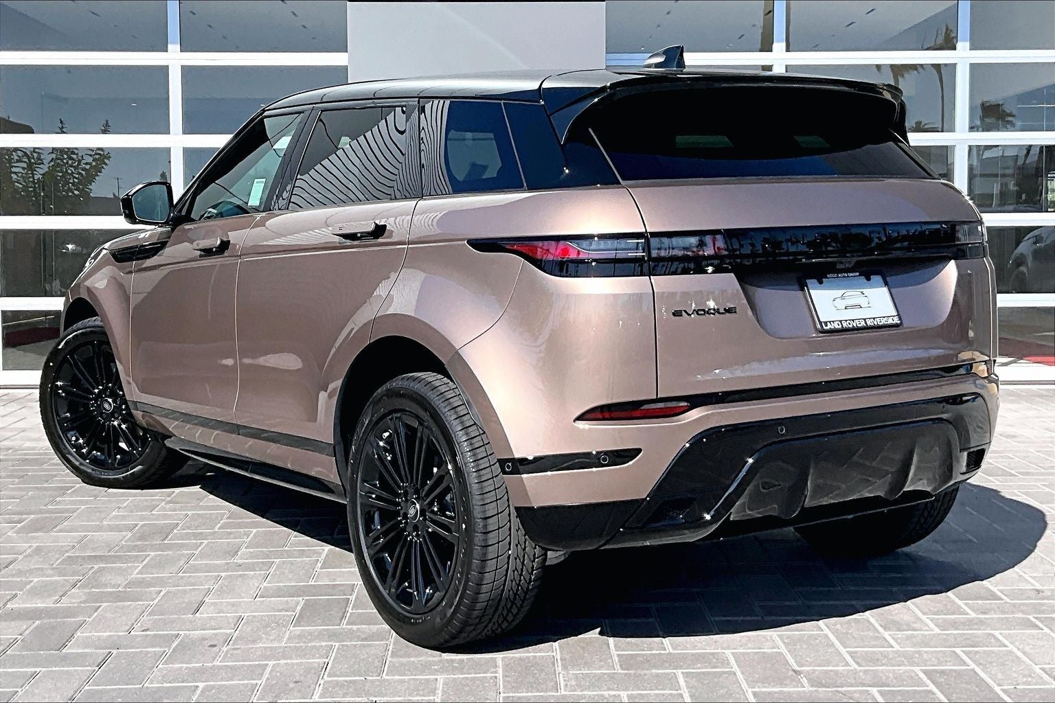 2026 Land Rover Range Rover Evoque Dynamic