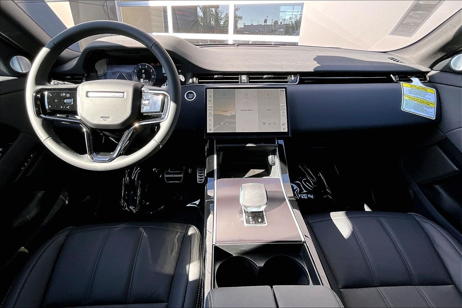 2026 Land Rover Range Rover Evoque Hoxton