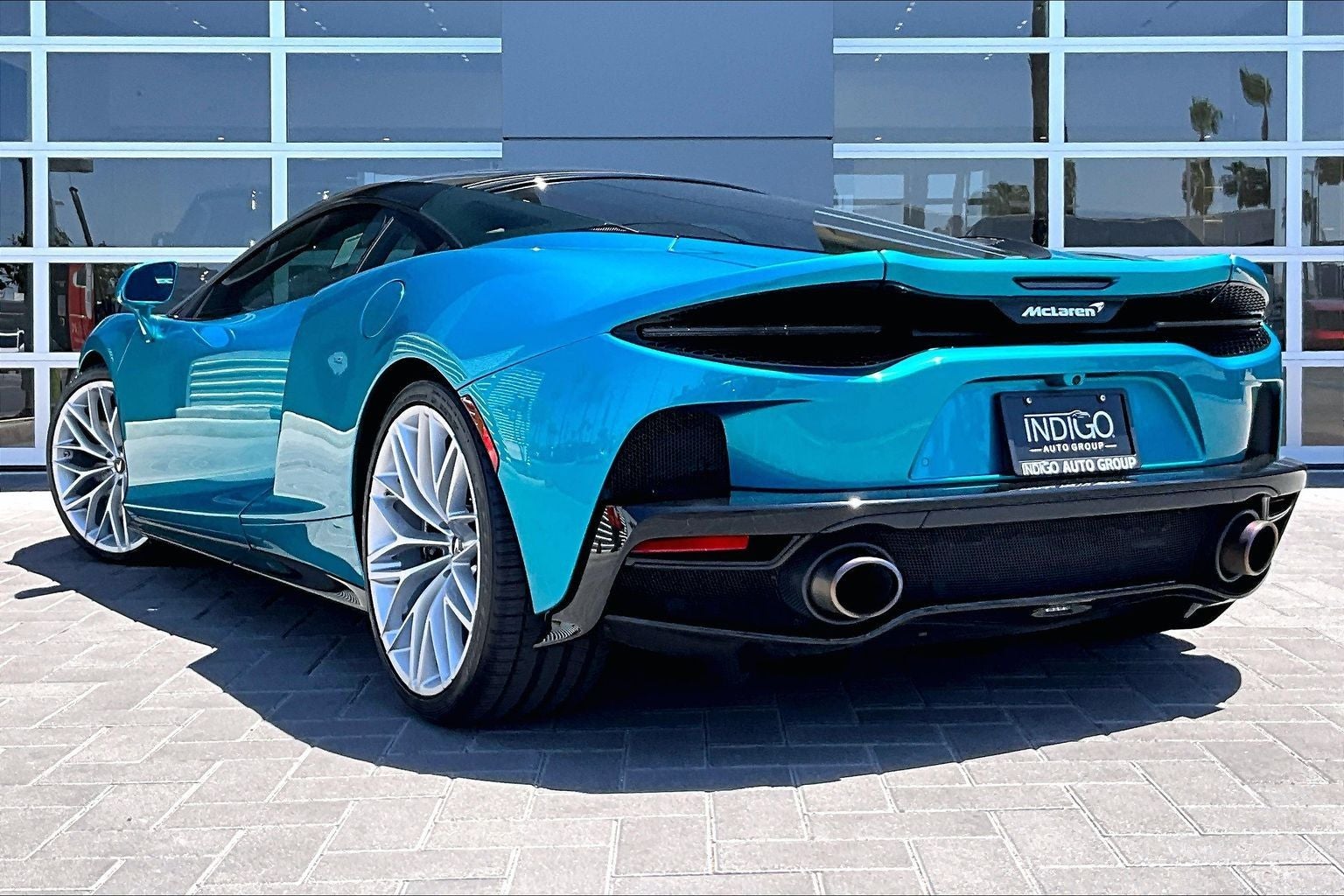 2021 McLaren GT Base