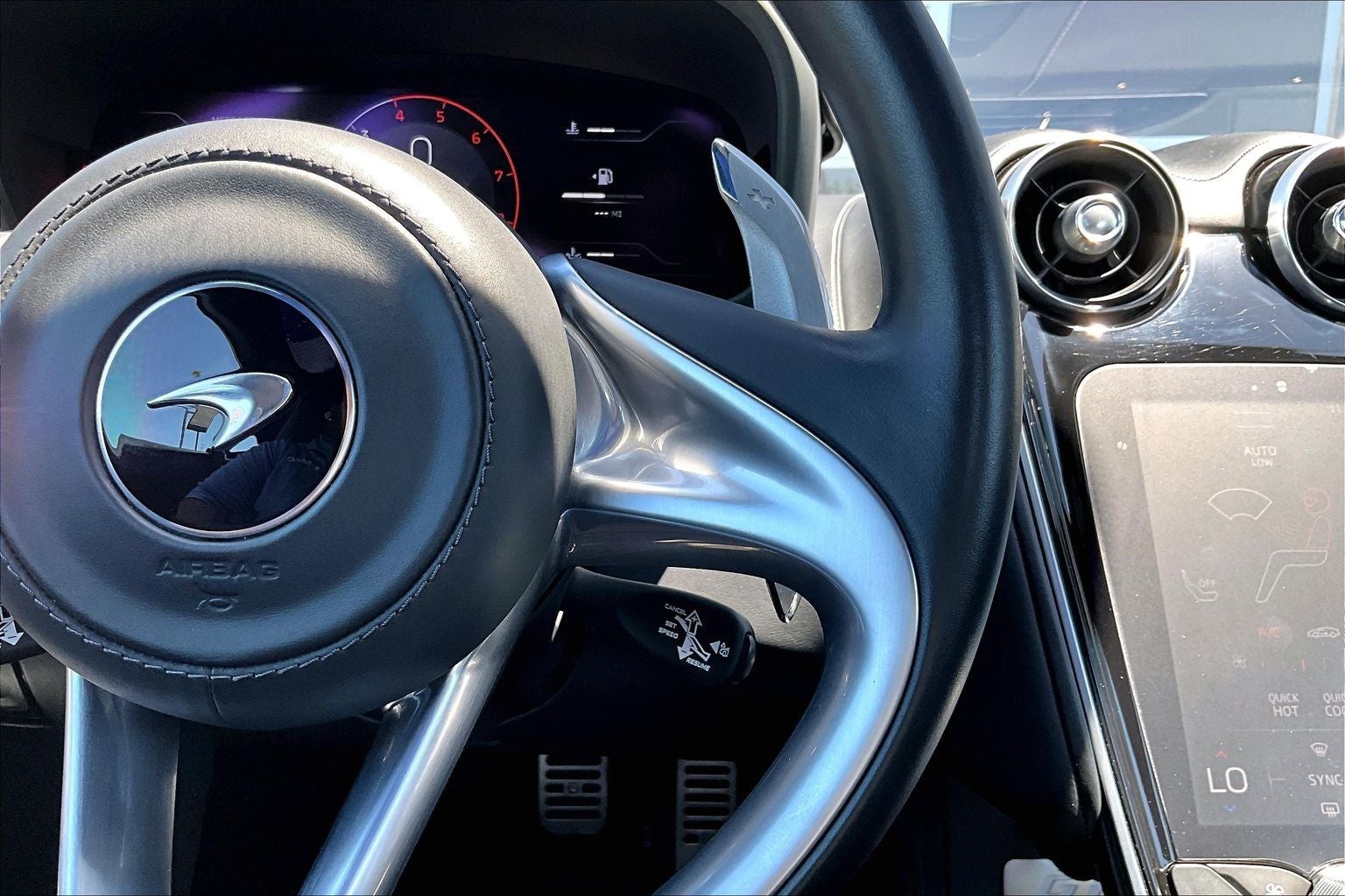 2021 McLaren GT Base