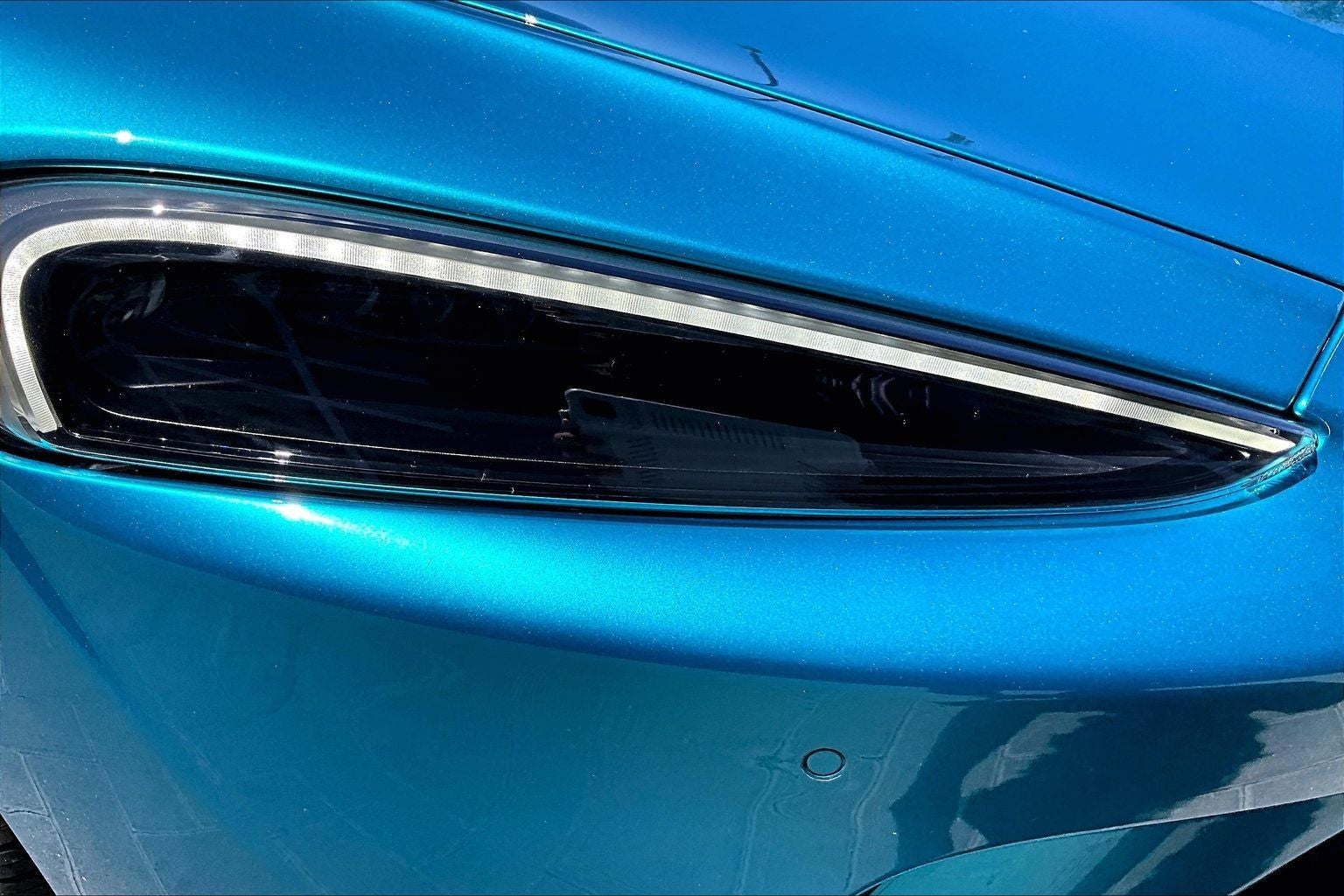2021 McLaren GT Base