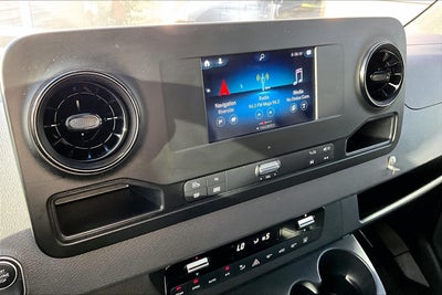 2024 Mercedes-Benz Sprinter 2500 Passenger 144 WB