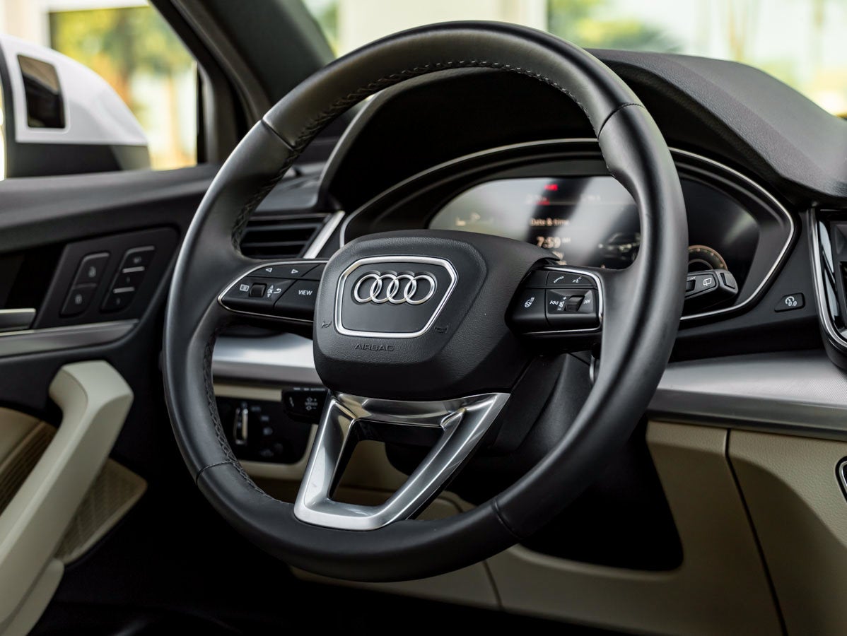 2023 Audi Q5 Sportback 45 S line Premium quattro