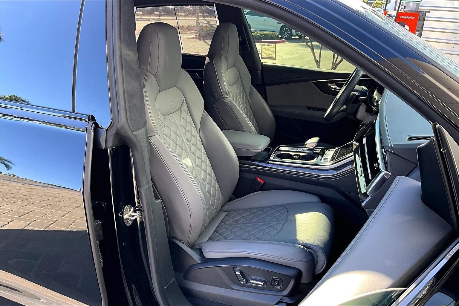 2023 Audi SQ8 4.0T Premium Plus quattro