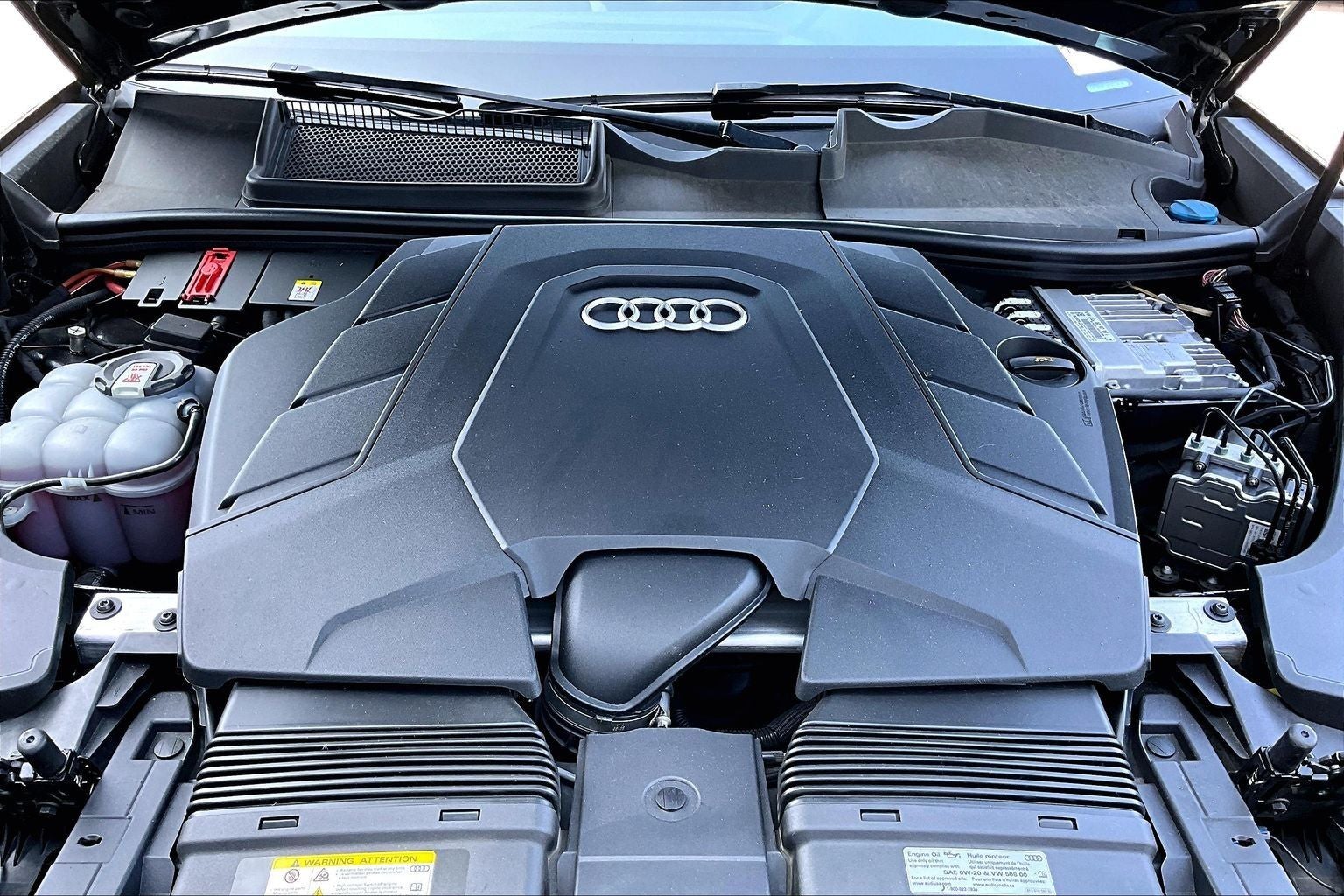 2023 Audi Q8 55 Premium Plus quattro