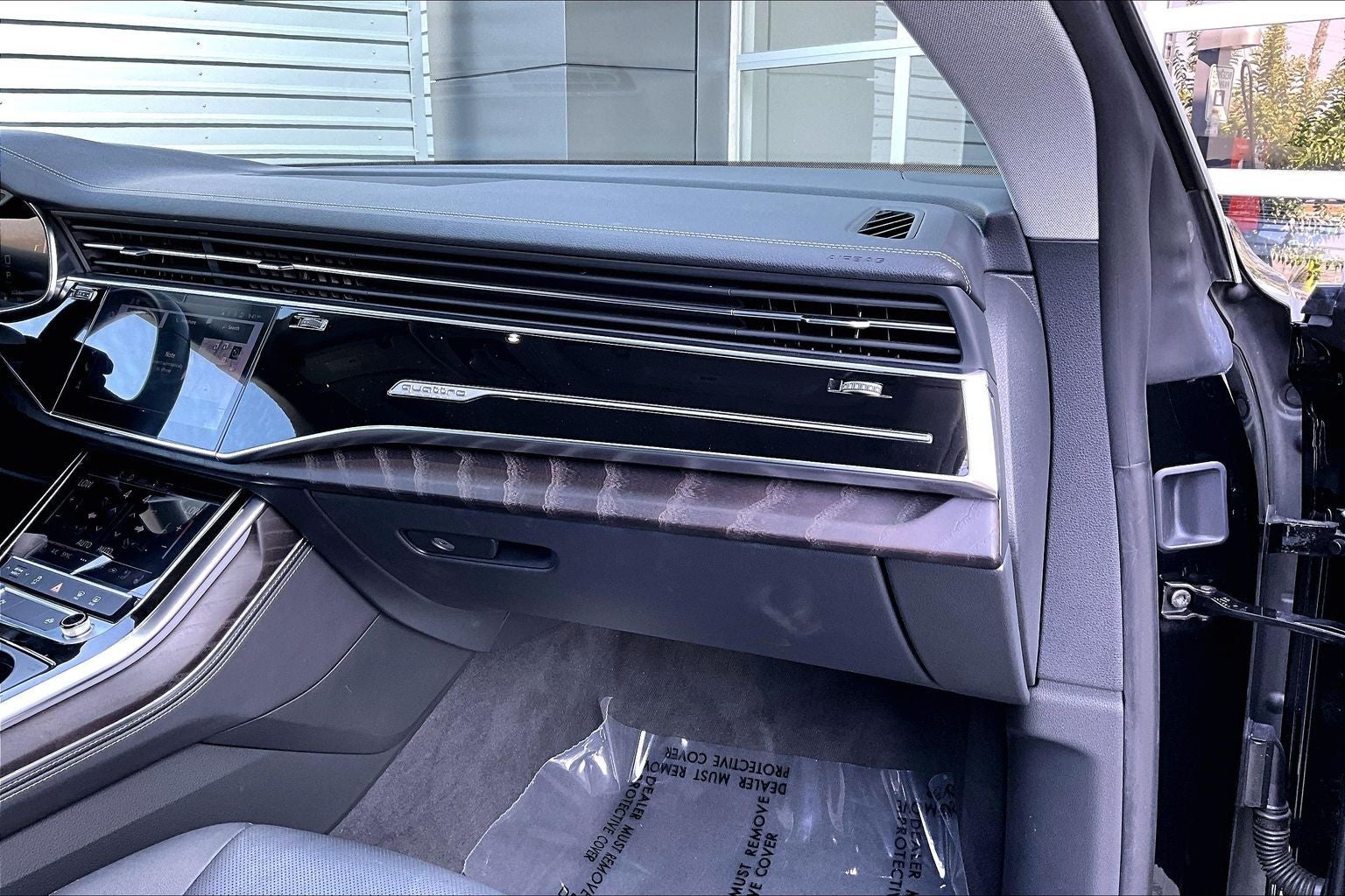 2023 Audi Q8 55 Premium Plus quattro