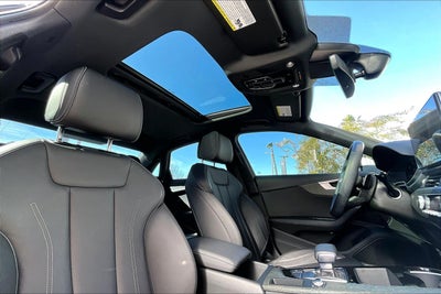 2022 Audi A4 45 S line Premium Plus quattro