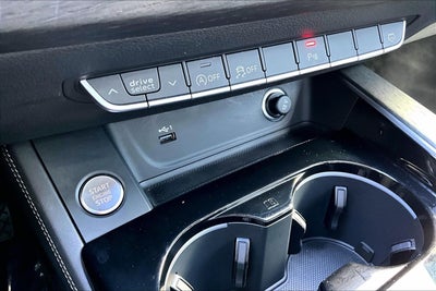 2022 Audi A4 45 S line Premium Plus quattro