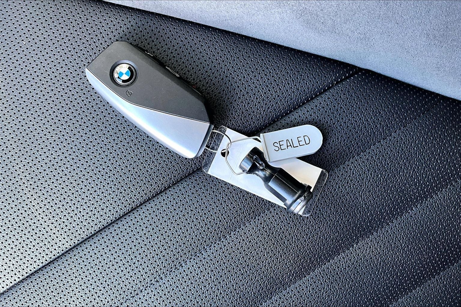 2026 BMW iX xDrive45
