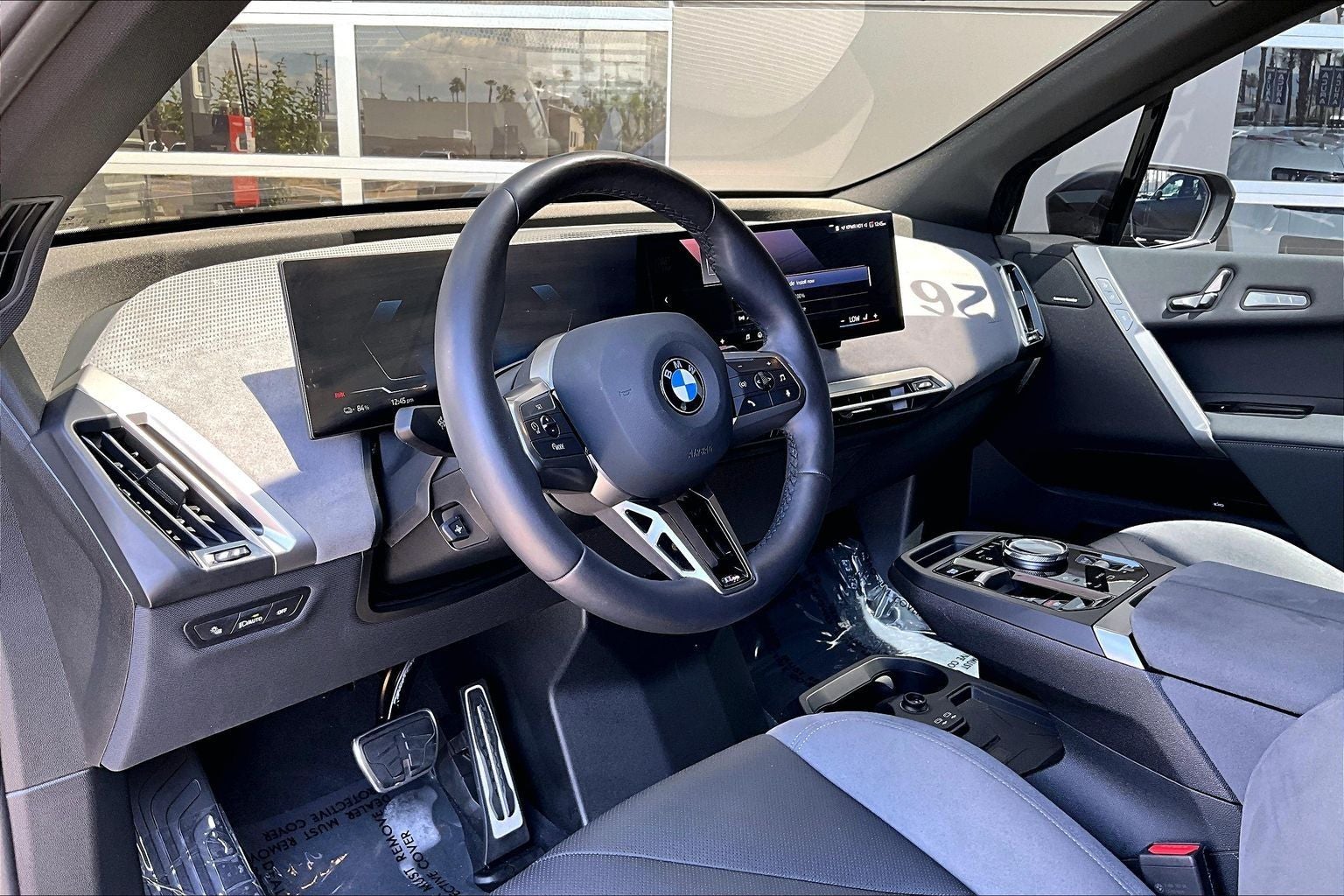 2026 BMW iX xDrive45
