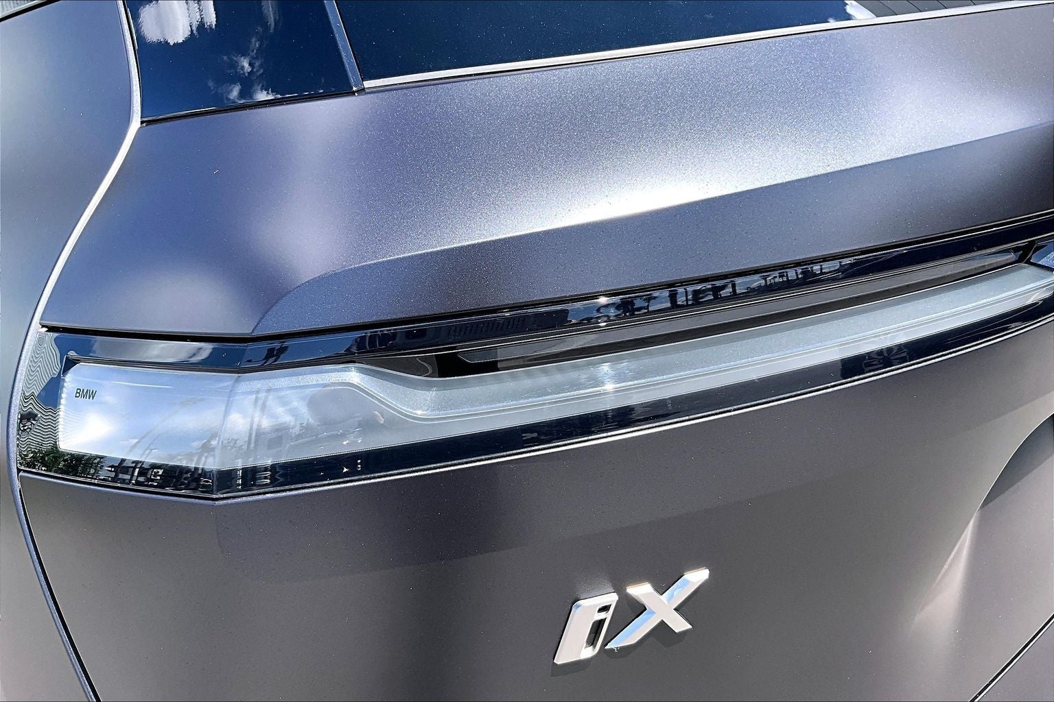 2026 BMW iX xDrive45