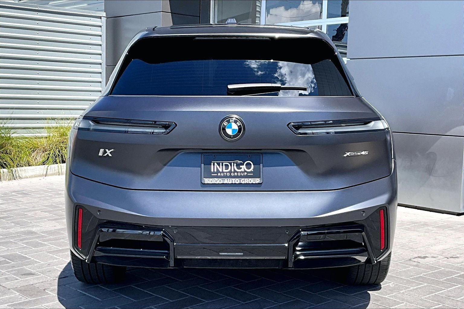 2026 BMW iX xDrive45