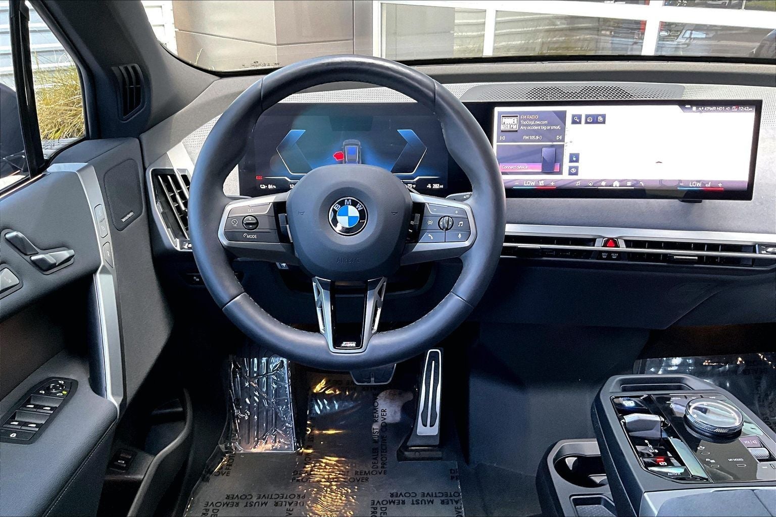 2026 BMW iX xDrive45