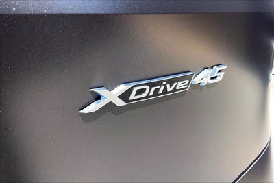 2026 BMW iX xDrive45