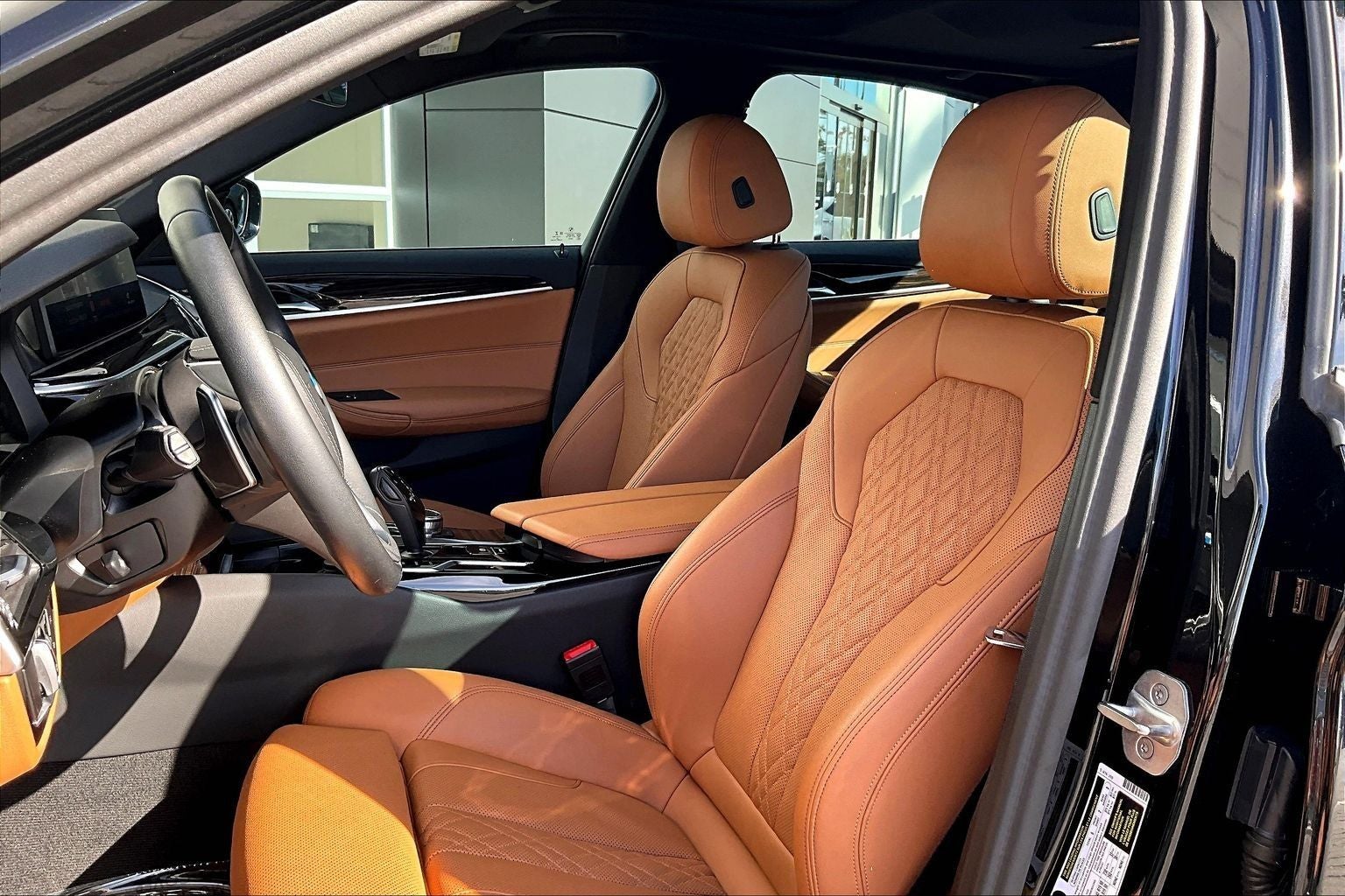 2023 BMW 5 Series 530i