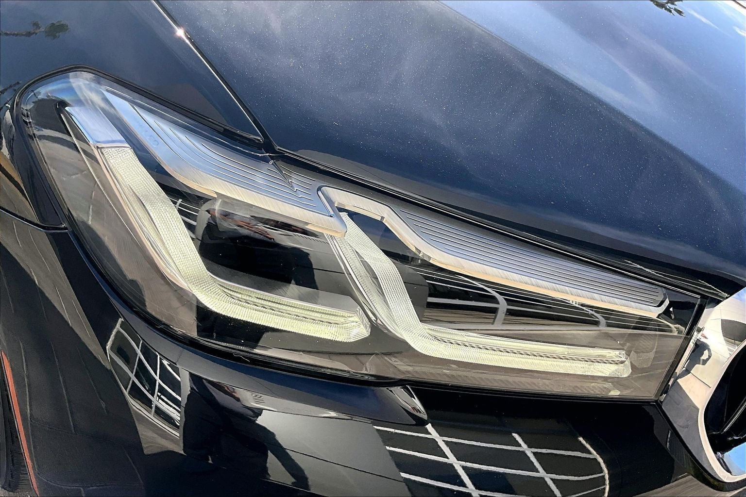 2023 BMW 5 Series 530i