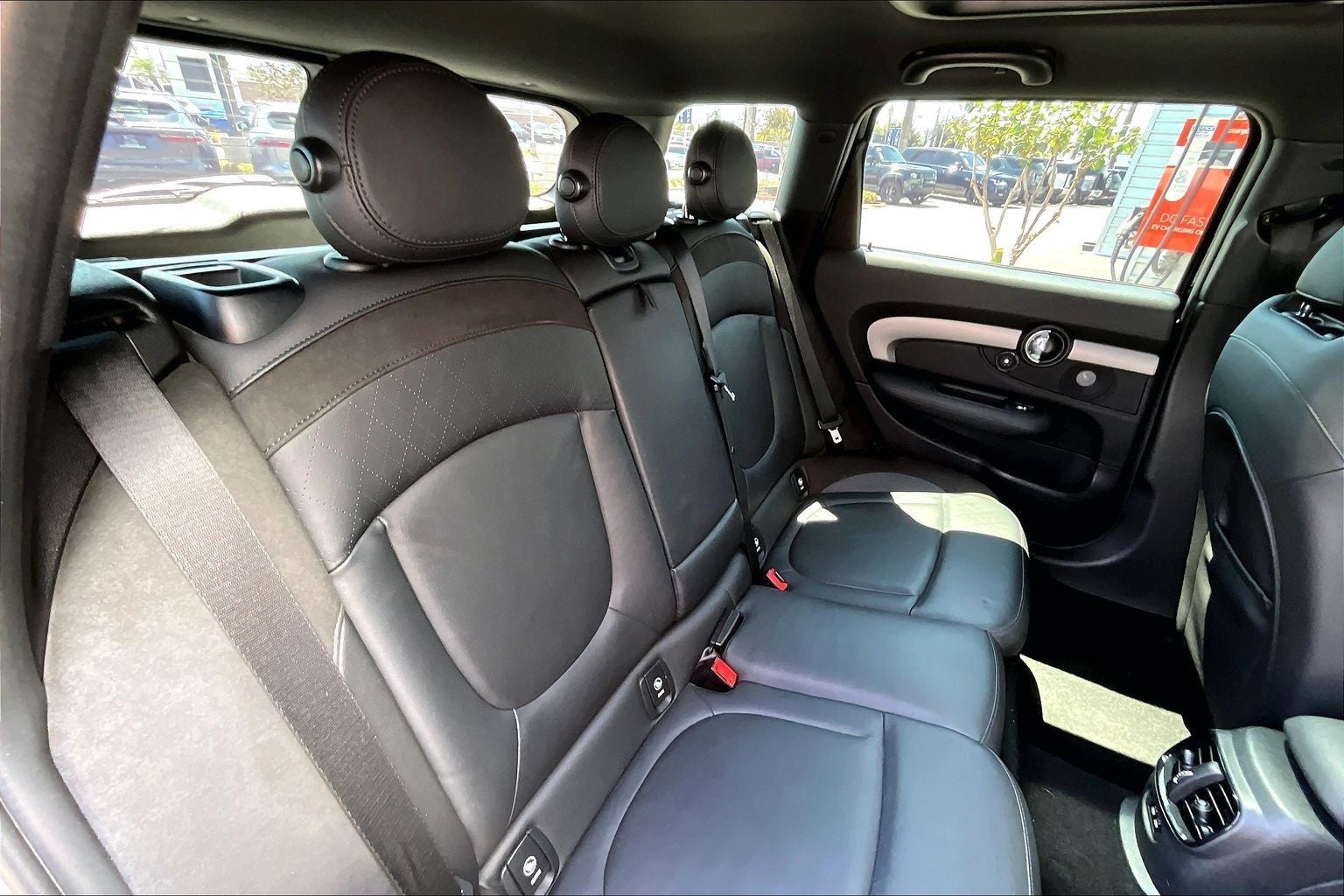 2023 MINI Cooper S Clubman Base