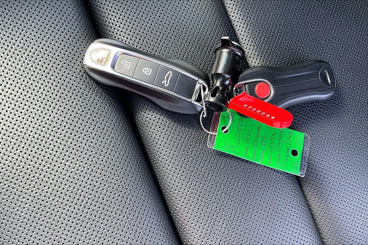 2021 Porsche 911 Carrera