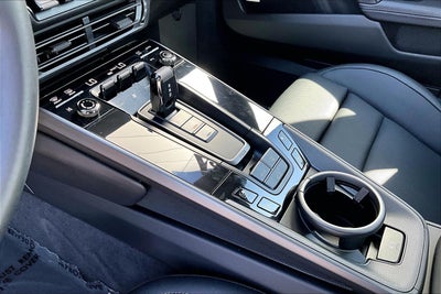 2021 Porsche 911 Carrera