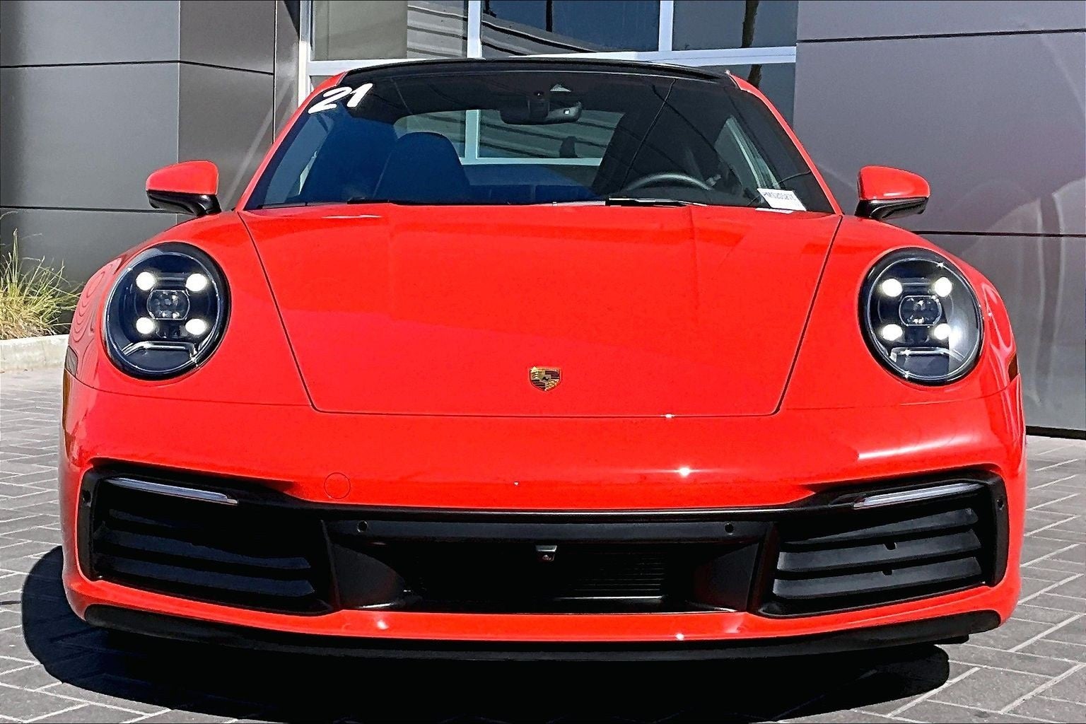 2021 Porsche 911 Carrera