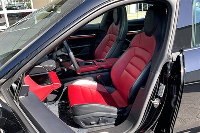 2025 Porsche Taycan Base
