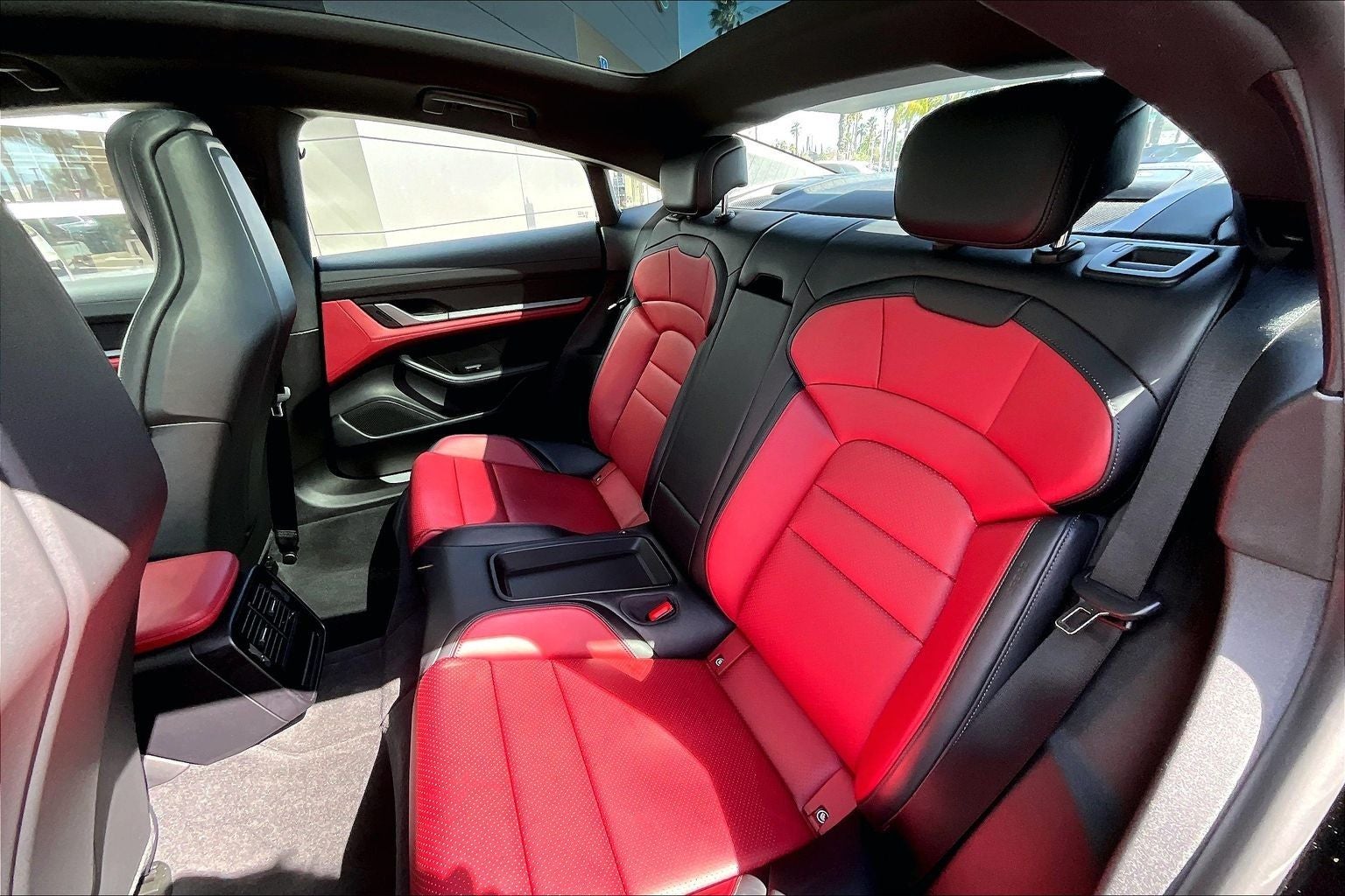 2025 Porsche Taycan Base