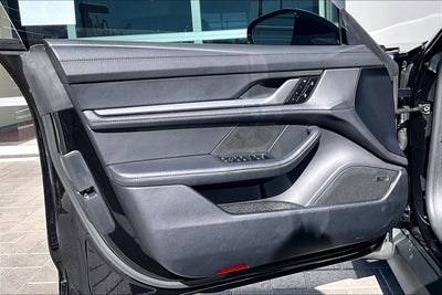 2025 Porsche Taycan Base
