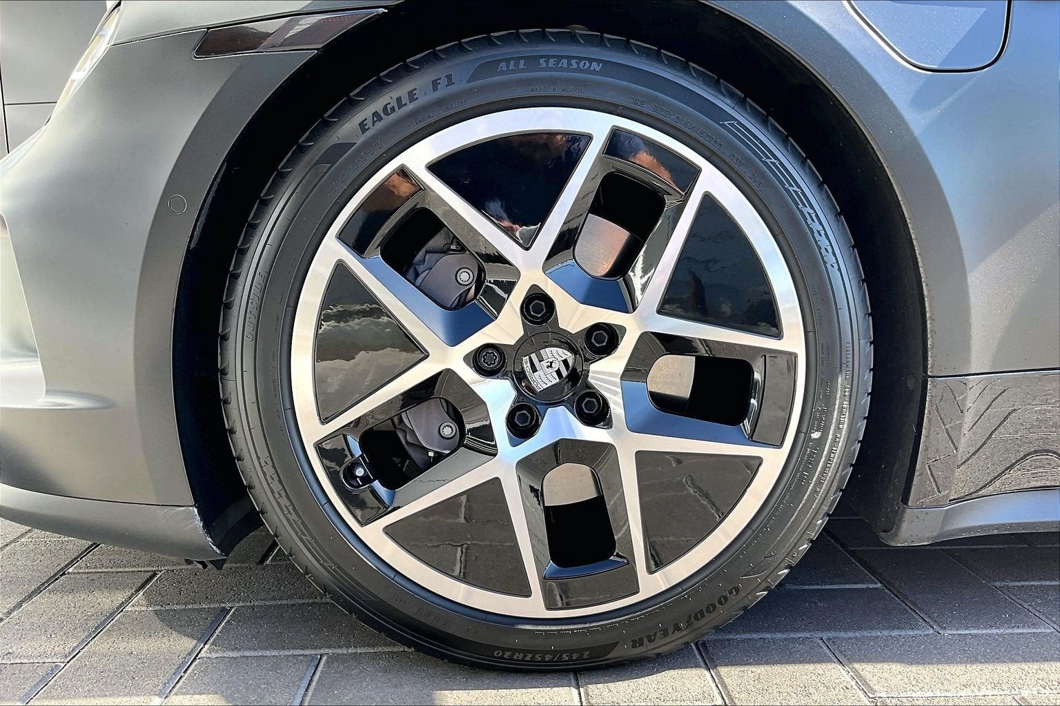 2025 Porsche Taycan Base