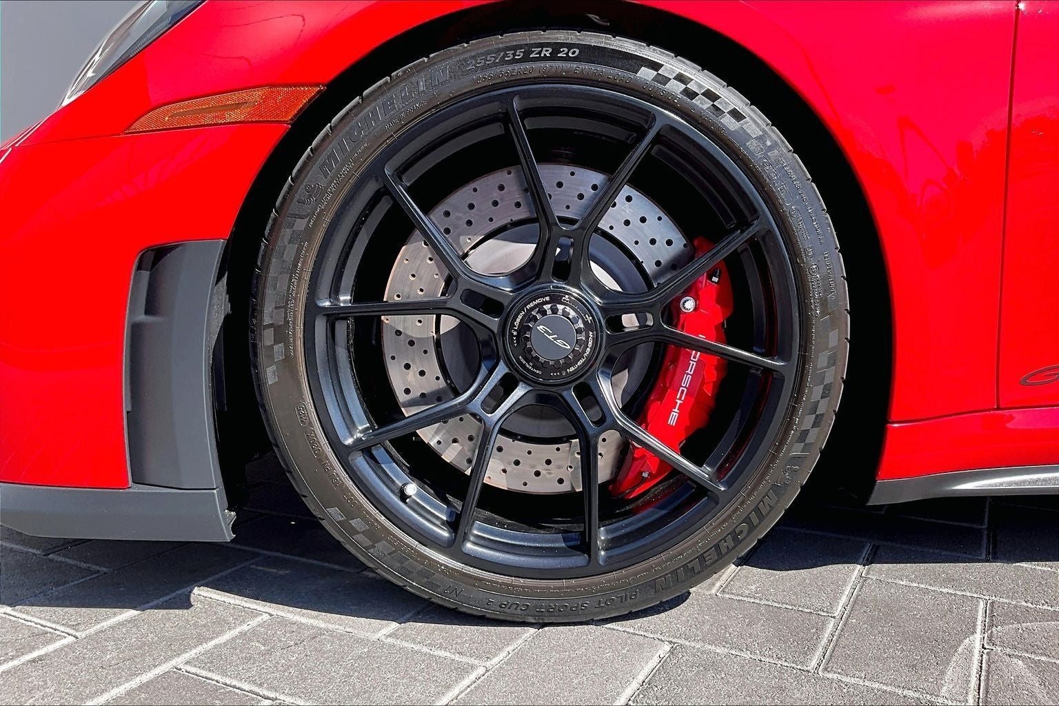 2025 Porsche 911 GT3
